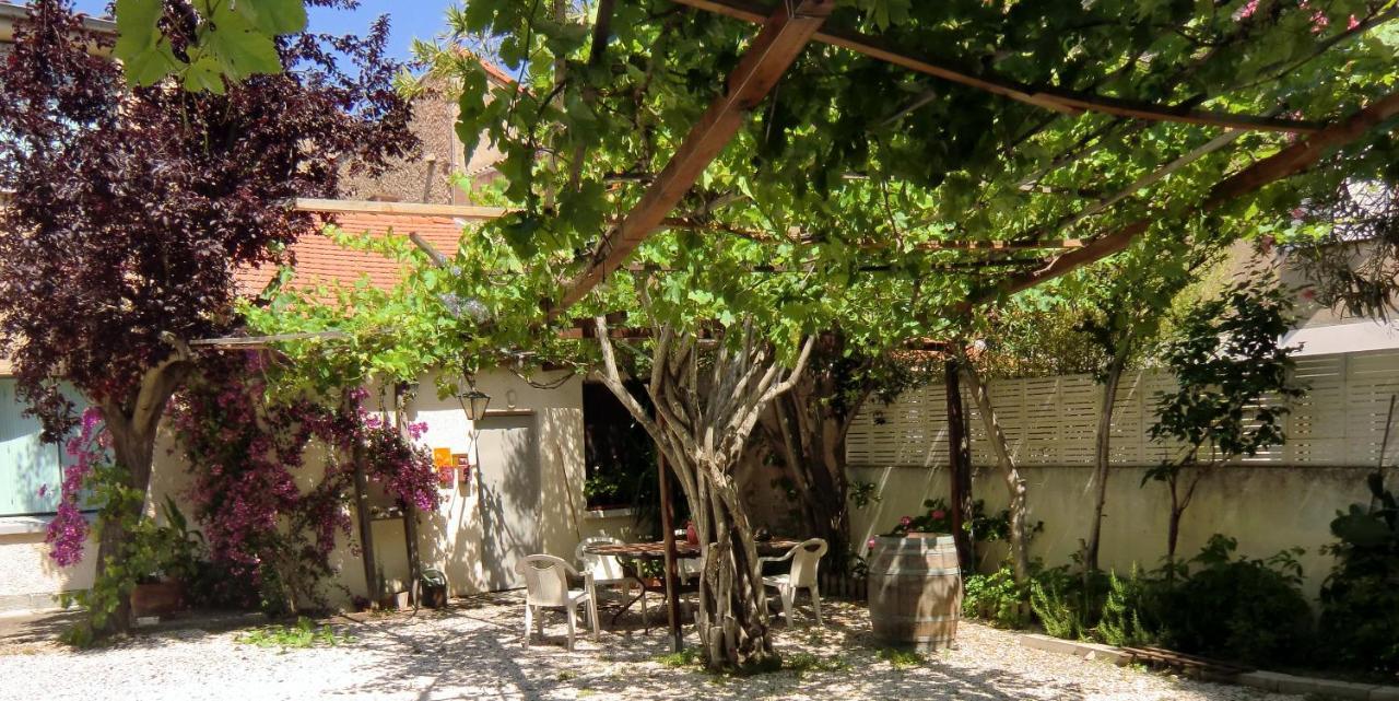 Cit'Hotel Hotel Las Cigalas Villeneuve-lès-Béziers Eksteriør billede