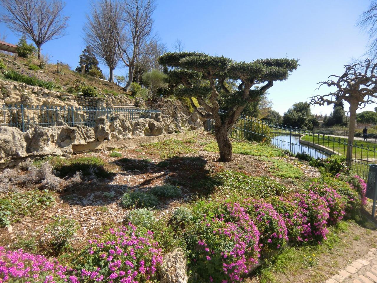 Hotel Las Cigalas Villeneuve-lès-Béziers Eksteriør billede